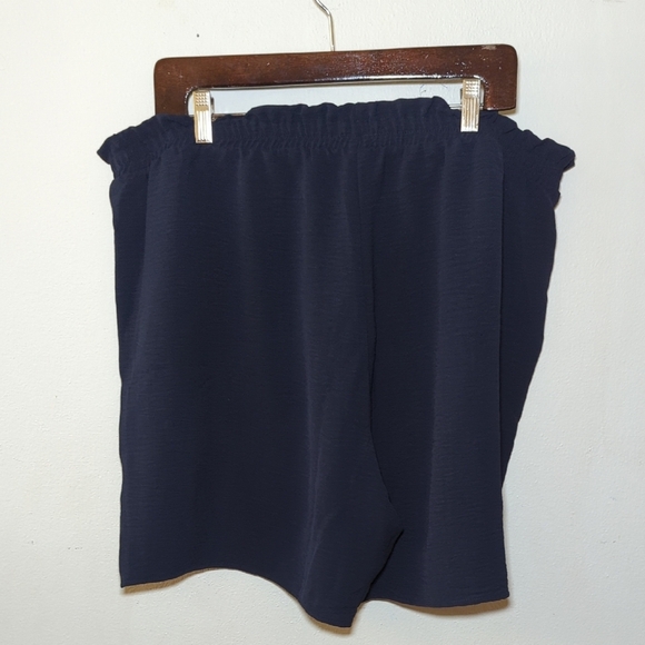 Chicsoul Lightweight Navy Blue Shorts with Drawstring Waist Women's Size 3XL - Picture 4 of 4
